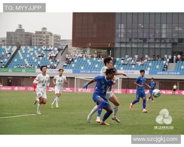 赛后分析：深圳足球队与重庆足球队的战术对决与技术细节剖析