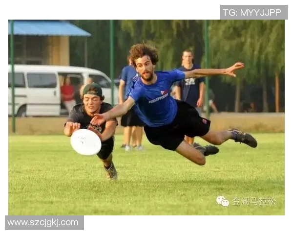 南京飞盘队在马拉松大满贯中的节奏表现分析与点评